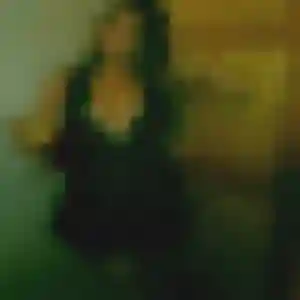 Hope, femme de 26 ans cherche plan cul à Les Montils