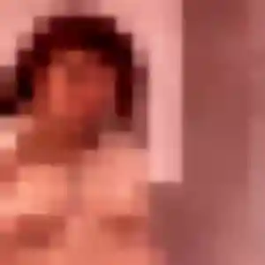 Photo de Noémie à Les Salles-du-Gardon (23 ans) - plan cul discret
