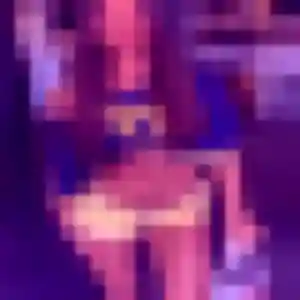 Roxane, 22 ans, connectée à Les Velluire-sur-Vendée pour une rencontre coquine