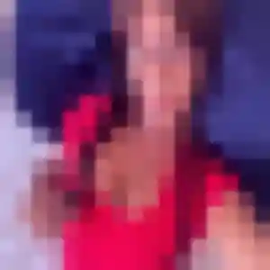 Photo privée de Latifa, 24 ans à Limonest - rencontre sans lendemain