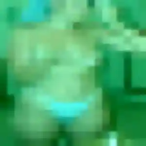 Photo privée de Kadja, 44 ans à Limons - plan discret