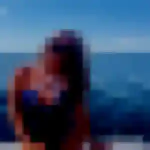 Maguette, femme de 32 ans propose plan cul à Locmalo