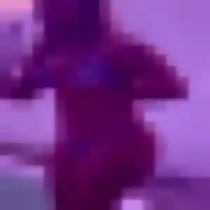 Photo sexy de Takha, 24 ans à Longueville - rencontre coquine