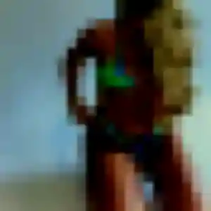 Djénéba, 45 ans, cherche un plan cul à Lonrai