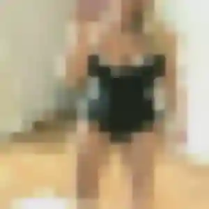 Mawusi, 42 ans, disponible à Louargat pour un plan cul