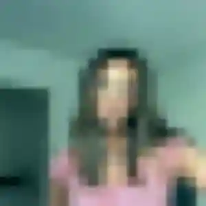 Rencontre Véronique, 41 ans à Louches en t'inscrivant