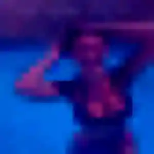 Akissi, femme de 45 ans propose plan cul à Loupershouse