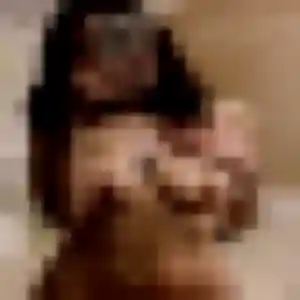 Ogechi, fille de 28 ans propose plan cul à Louveciennes