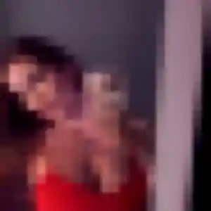 Esther, fille de 32 ans cherche plan cul à Louvie-Juzon