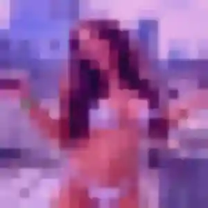 Éva de Louvres, 45 ans - plan cul sans prise de tête
