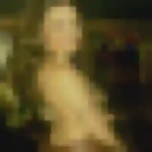 Oumou, 27 ans, connectée à Luant pour une rencontre coquine
