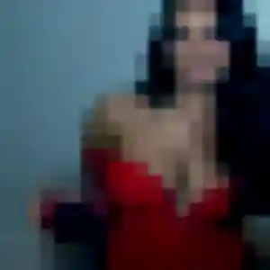 Rejoins Vanessa, 31 ans à Luçon en privé