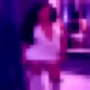 Deborah, fille de 24 ans propose plan cul à Luzinay