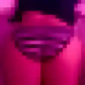 Toyin, 24 ans, en ligne à Luzy pour un plan cul