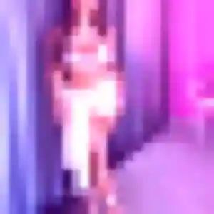 Fanny, 32 ans, disponible à Mahalon pour un plan cul