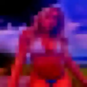 Charmante Adwoa, 34 ans à Maillé - voir sa photo