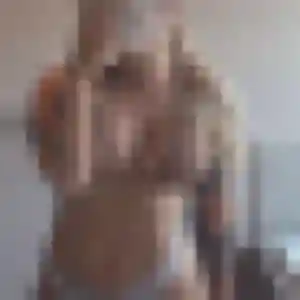 Découvre Binta, 36 ans à Maillé en privé