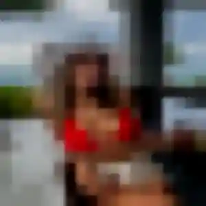 Mbène, femme de 26 ans cherche plan cul à Maillé
