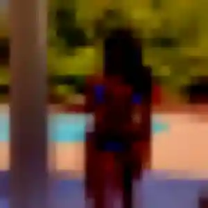 Nassira (33 ans) à Manduel attend une rencontre maintenant