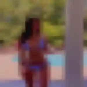 Delphine, 39 ans, disponible à Marmagne pour une rencontre coquine