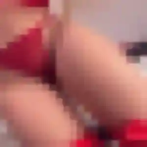 Contacte Laura, 25 ans à Marolles en t'inscrivant