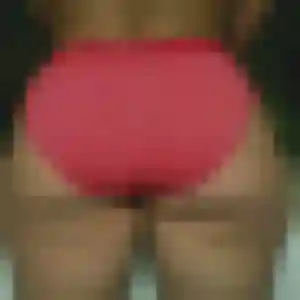 Profil de Naomie à Marville-Moutiers-Brûlé (26 ans) - plan cul anonyme