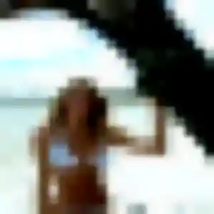 Rejoins Keza, 39 ans à Mas-de-Londres en privé