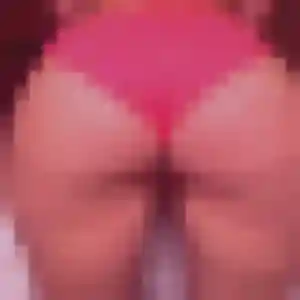 Nassira, 27 ans, connectée à Mattaincourt pour un plan cul