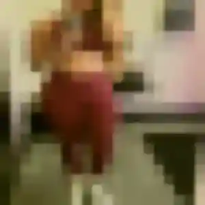 Hortense, 34 ans, en ligne à Maury pour une rencontre coquine