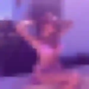 Neema, fille de 39 ans cherche plan cul à Mégrit