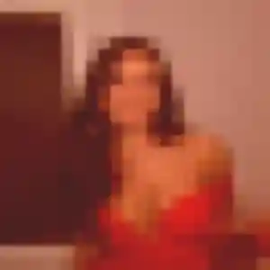 Mame, 22 ans, dispo pour plan cul à Meillac