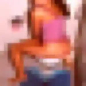 Photo de Émeline à Mende (39 ans) - plan cul sans inscription