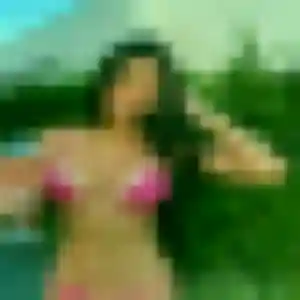 Contacte Amira, 26 ans à Mesnil-en-Ouche en privé