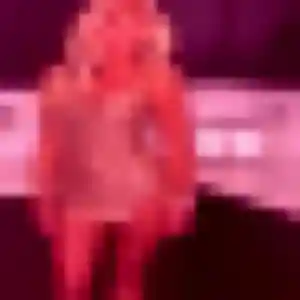Thaïs, 30 ans, dispo pour plan cul à Meucon
