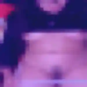 Béatrice, 28 ans, connectée à Mexy pour un plan cul