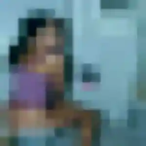 Abibatou, 22 ans, connectée à Mézières-lez-Cléry pour une rencontre coquine