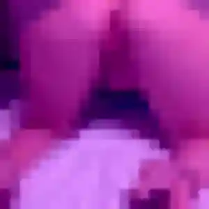 Découvre Vanessa, 29 ans à Moineville en privé