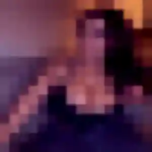 Hadija, 38 ans, cherche un plan cul à Momères