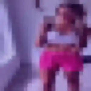 Charmante Kimberley, 27 ans à Mommenheim - la contacter