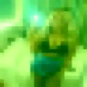 Viviane, 34 ans, en ligne à Monchy-Humières pour un plan cul