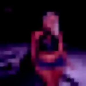 Charmante Nassira, 44 ans à Monsteroux-Milieu - découvrir son profil