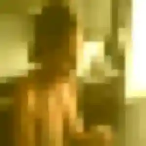 Photo exclusive de Upendo, 45 ans à Mont-Saint-Père - plan discret