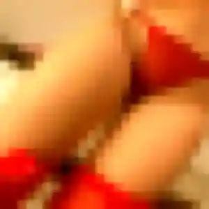 Régine, 23 ans, disponible à Montagny pour un plan cul