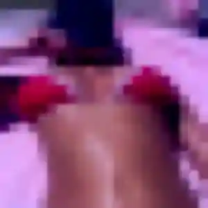 Photo de Akua à Montferrand-le-Château (32 ans) - plan cul anonyme