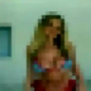 Abigail, fille de 28 ans cherche plan cul à Montlaur