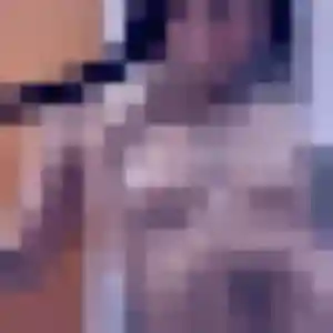 Bukola, 34 ans, connectée à Montmirail pour une rencontre coquine