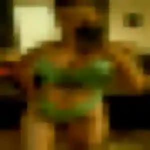Ronke, 24 ans, dispo pour plan cul à Montmorency
