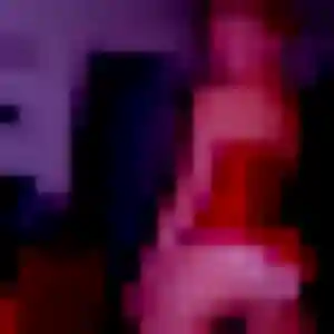 Noëlla (23 ans) à Montreuil-sur-Mer attend une rencontre maintenant