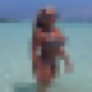 Perrine, 35 ans, cherche un plan cul à Montsecret-Clairefougère