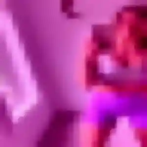 Djeneba, 28 ans, connectée à Mouliets-et-Villemartin pour un plan cul
